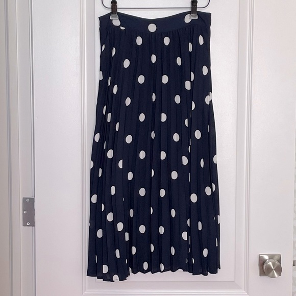 Forever 21 Navy Polka Dot Pleated Midi Skirt - Picture 1 of 9